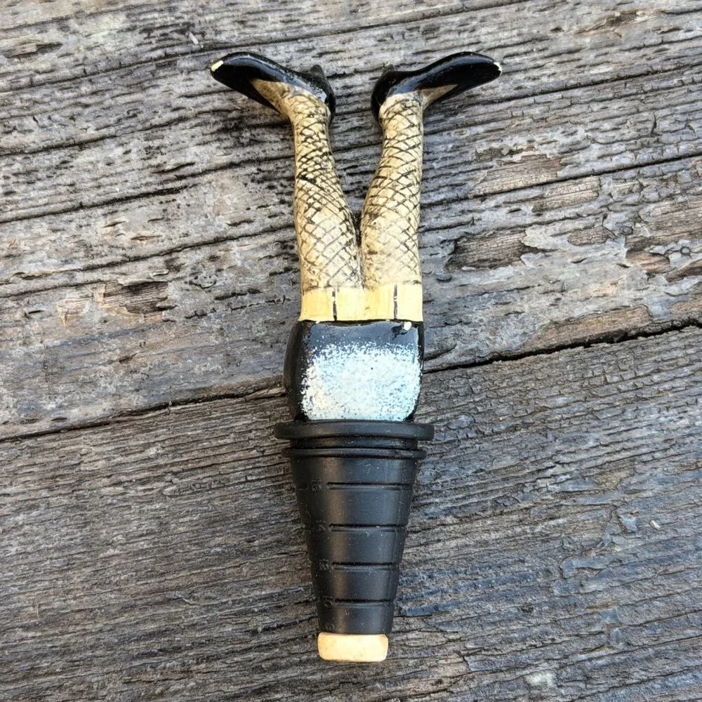Vintage Kitschy Legs Up Wine Bottle Stopper Barware Pin up Heels Hostess Gift